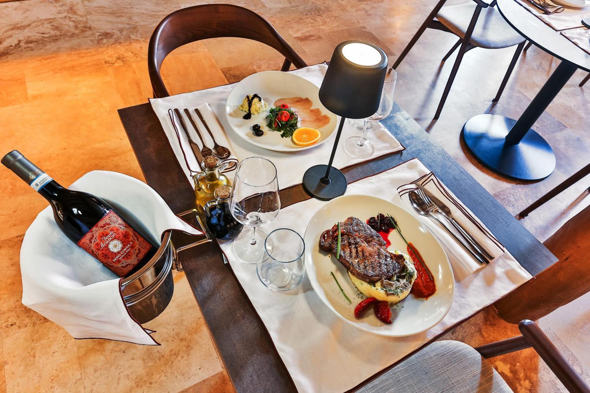 Boutique Hotel Ruzmarin Spa & Garden By Aycon Budva Eksteriør billede